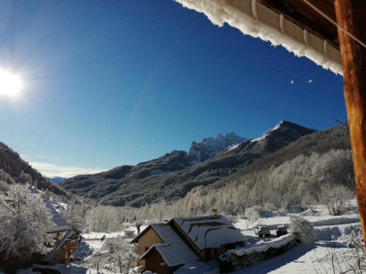 Les 3 Cols *
